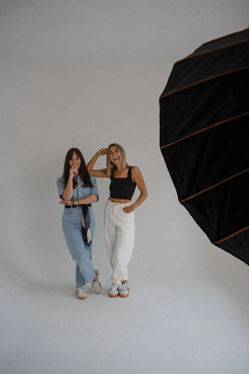 Anna und Selina am Set